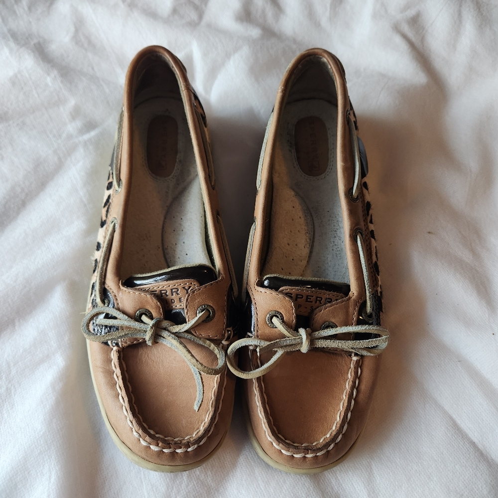 Women's Sperry Slip On Loafers Size 9